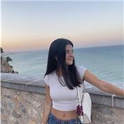 Estudiante del doble grado de educación infantil y primaria. Con muchas ganas de aprender y de enseñar.